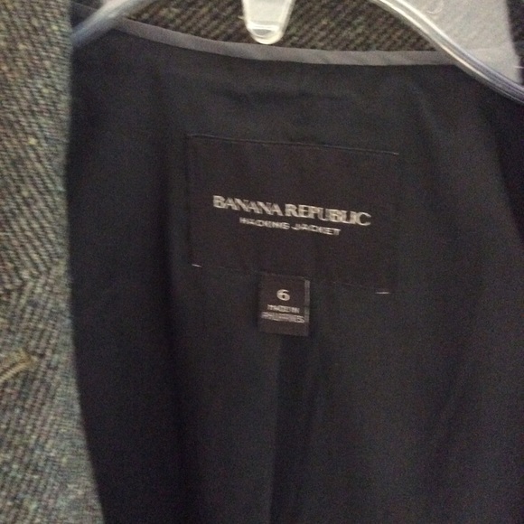 Beautiful BR Jacket - Picture 4 of 16